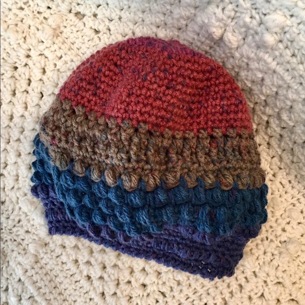 Hand crochet slouch hat. Fall winter colors